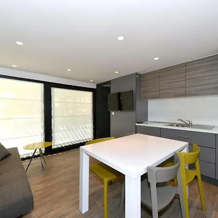 Mobilehomes In Istrien 10774 普莱曼图拉